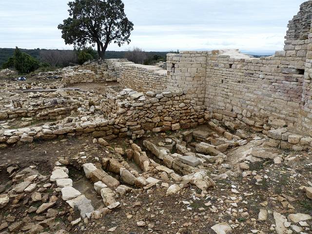 Prieuré St-Jean-de-Todon