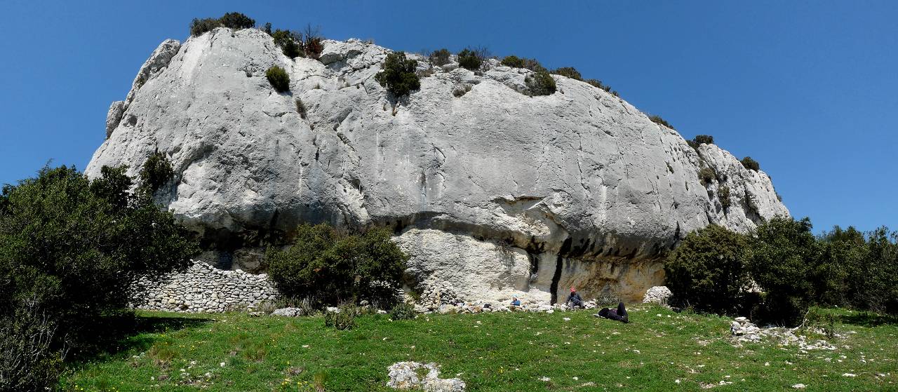 Lubéron Roque des Bans