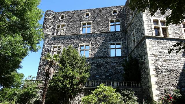 Alba-la-Romaine (village)