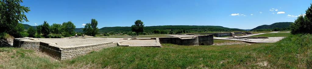 Alba-la-Romaine (site romain)