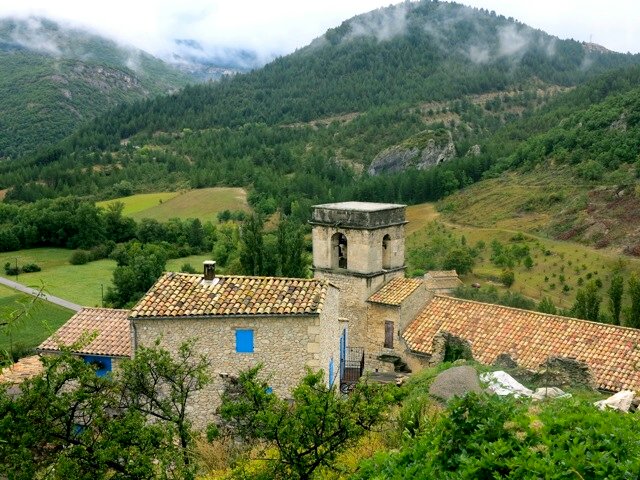 Eglise de Reilhannette