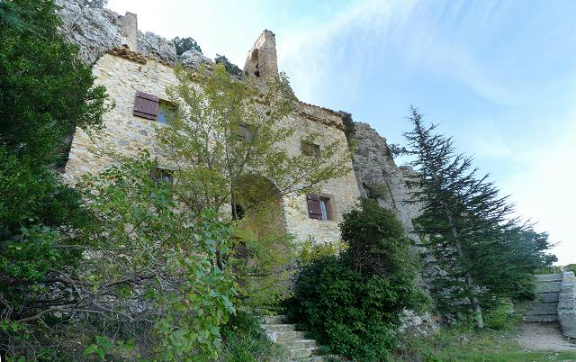 La Sainte Baume de Lirac