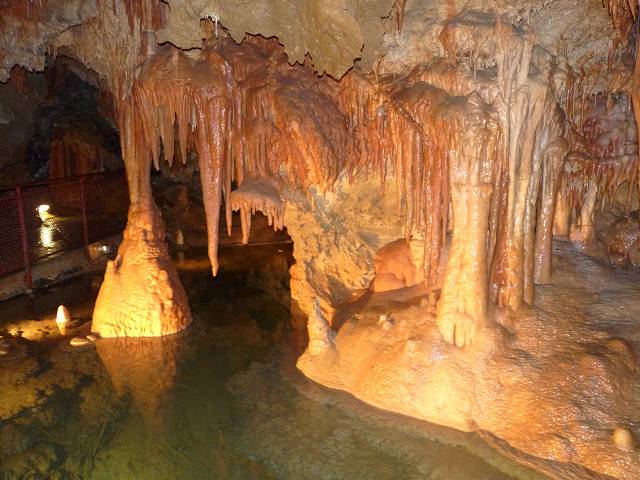 Grotte de Fontrabiouse