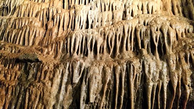 Grotte de Fontrabiouse