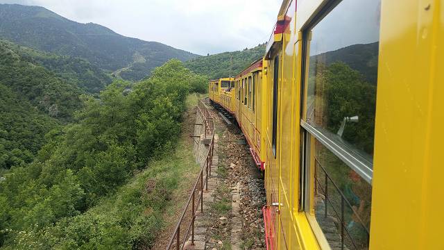 Dans le Train Jaune