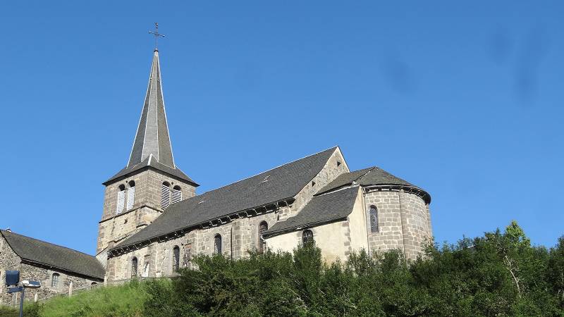 Egliseneuve d'Entraigues