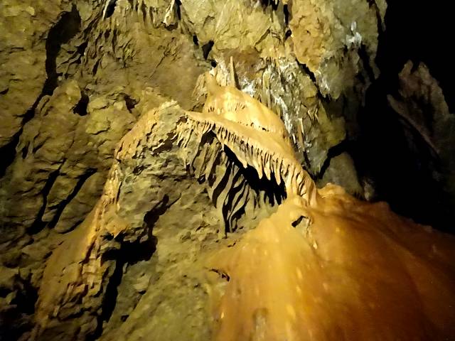 Grotte de Fontrabiouse