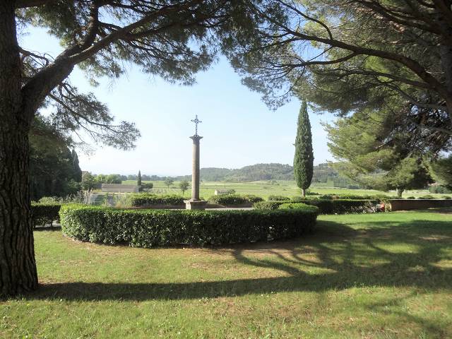 St Hippolyte-le-Graveyron